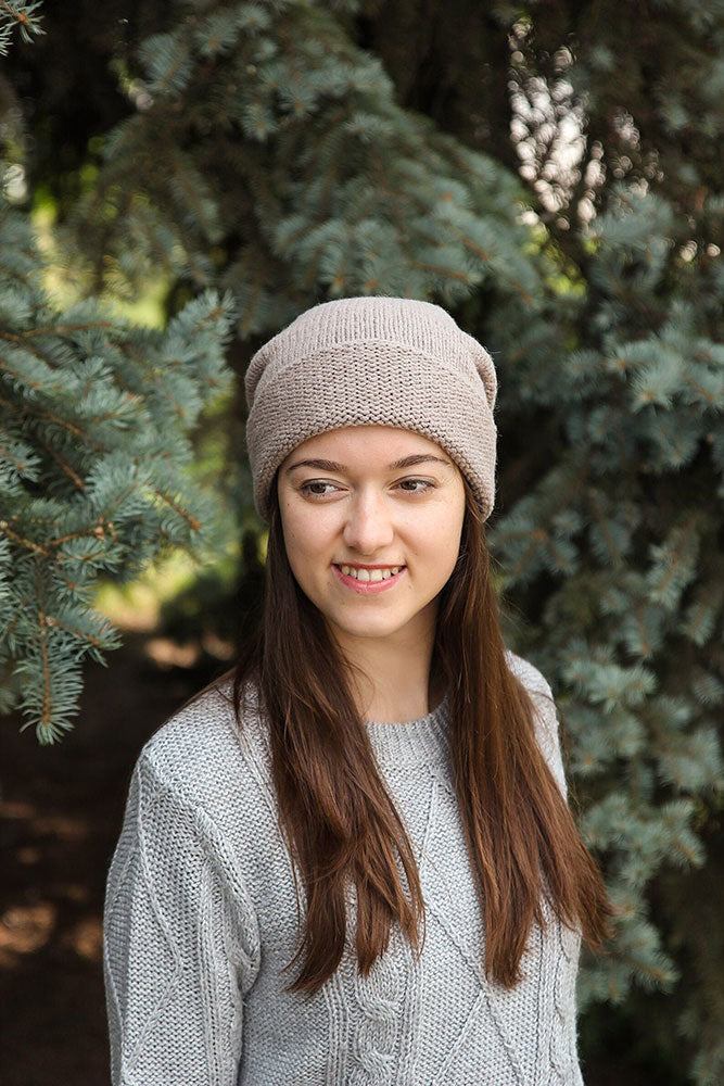 Classic slouchy beanie in beige color with a Metallic Thread