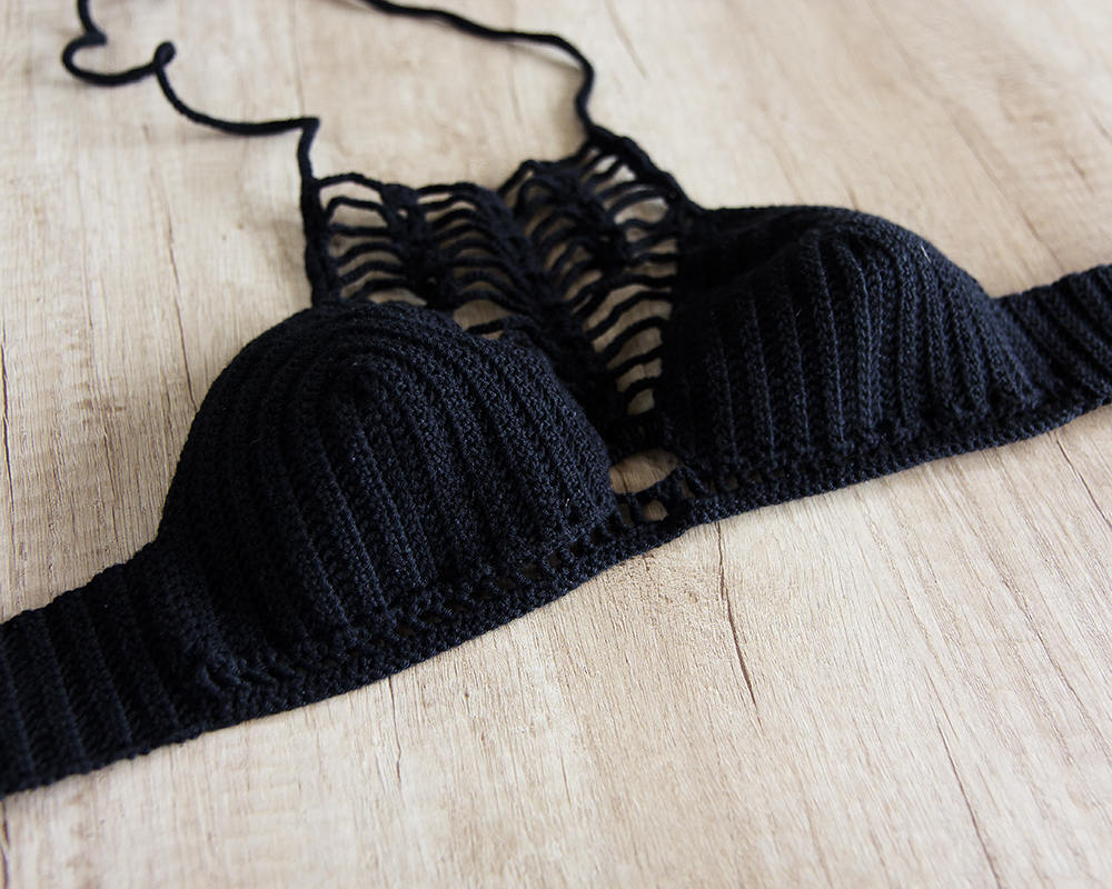 Granadilla Crochet Crop Top